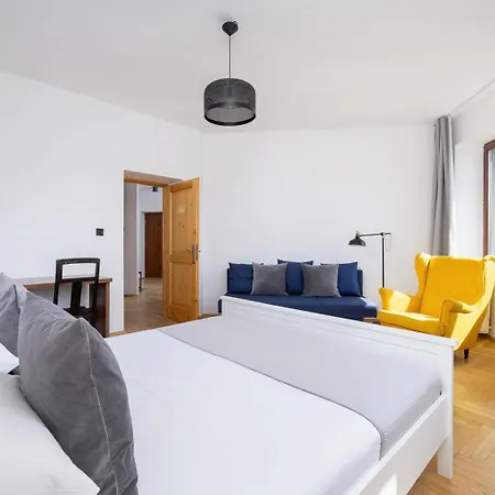 Apartment 3 Bedroom Apartment-aleja Daszynskiego- Grzegorzki *