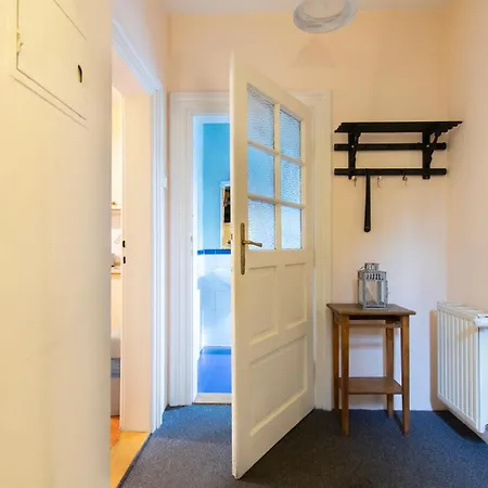 Apartment House With Garden Krolowej Jadwigi Street *