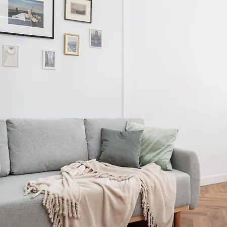 Apartment Krupnicza Modern Old Town - By Upstairs Krakow