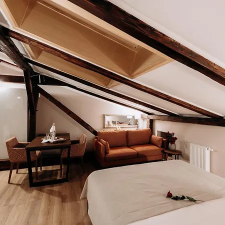 Hotel apartamentowy Ariańska 16 By Nearto Pl