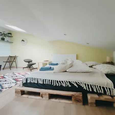 Chodkiewicza 10 Apartament