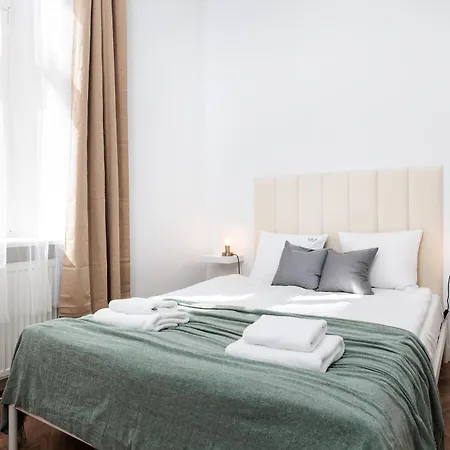 Spacious & Modern 6 Bedroom - Around The Main Market Square - By Upstairs * Krakow