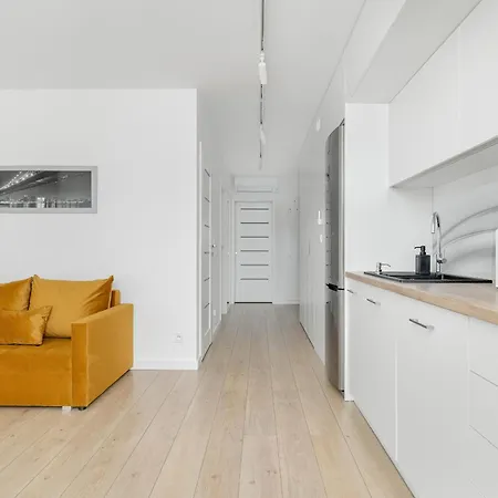 Klimatyzowany Dla 4 Osob W Krakowie By Rent Like Apartment