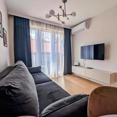 Kazimierza Wielkiego 51 By Homeprime Appartamento Cracovia