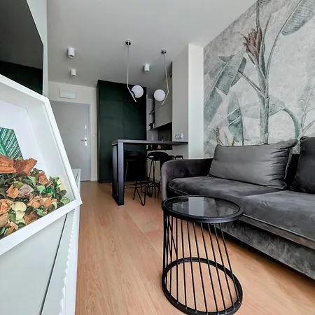 Kazimierza Wielkiego 51 By Homeprime Appartamento Cracovia