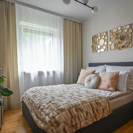 Malinowelove Aircon, 3 Rooms, Parking, Ogrod Apartment Krakow