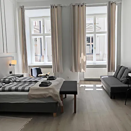 Anny 5 Appart hôtel *