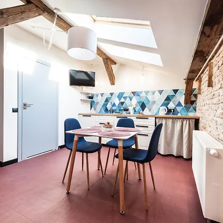 1-bedroom With An Ac - Dietla 51 Street