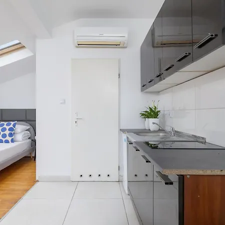 Apartment Old Town - With Ac - Dluga 65 Krakow