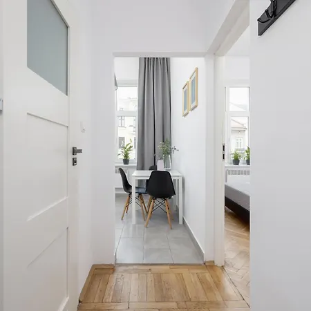 1-bedroom - 65 Dluga Street *