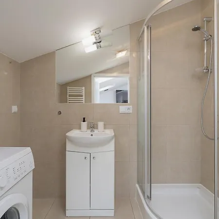 1 Bedroom With Ac - Dluga 65 Street Apartment Krakow