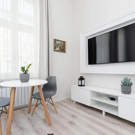 Two Bedroom - Starowislna 36 Apartment