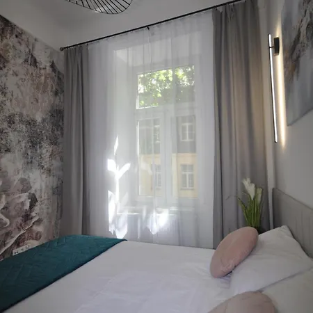 Wesola Station - Old Town By Joapart - Free Parking Apartament