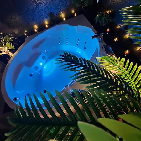 מלון דירות Z Jacuzzi Rynek 3*