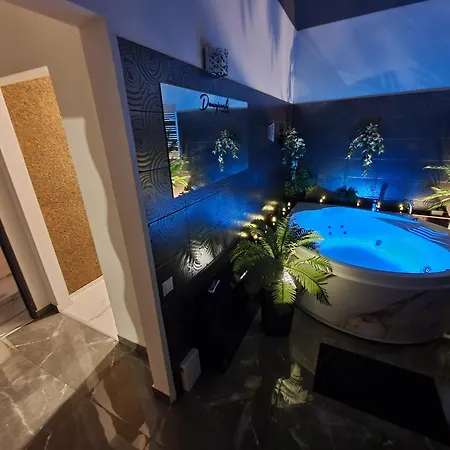 מלון דירות Z Jacuzzi Rynek קרקוב