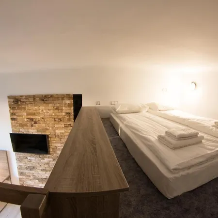 Aparthotel Yourplace M57