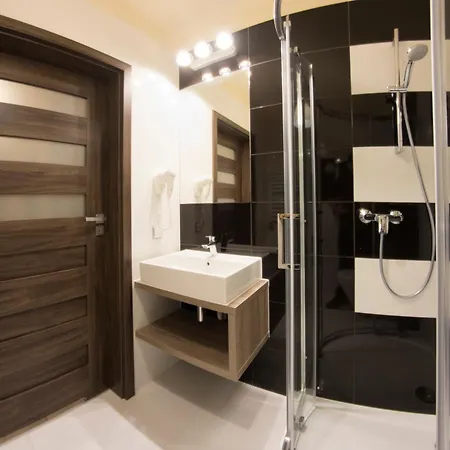 Aparthotel Yourplace M57 3*