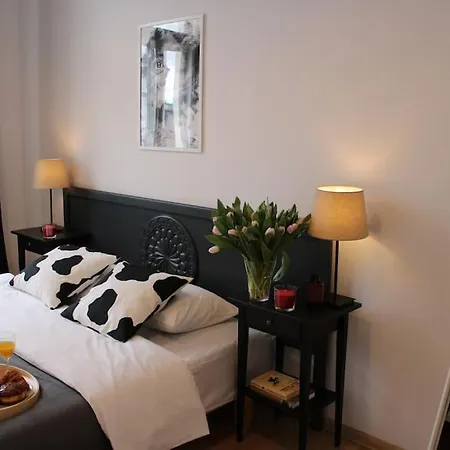 Dominican Square By Hashtag Apartament *