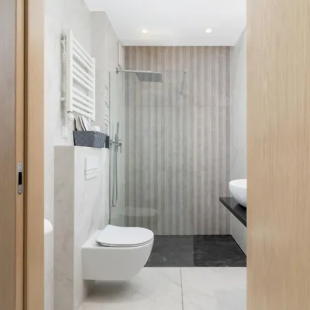 Modern Cracow Old Town By Renters