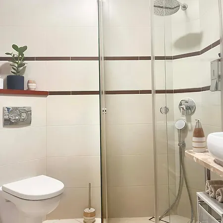 Apartment Well-connected In Old Town Cracow Krakow