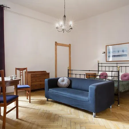 Antique Plac Szczepanski Apart Otel Krakow