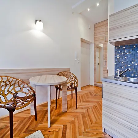 4seasons﻿ Cracow Lejlighedshotel 3*
