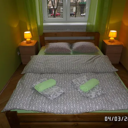 Hostel Dream &