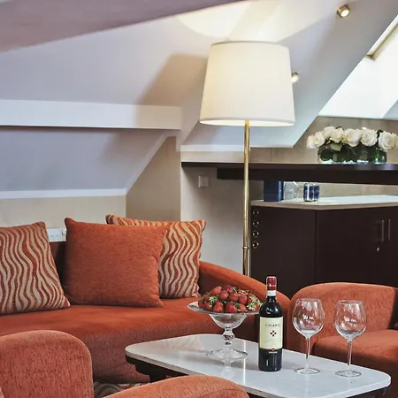 Hotel Crown Piast & Krakau