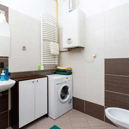 Apartment Around Market Square *