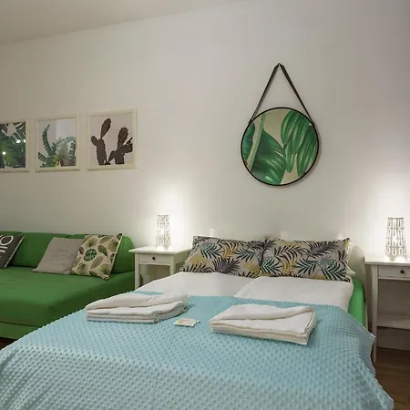 Around Market Square Apartment