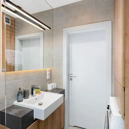Apartment Tauron Arena Modern