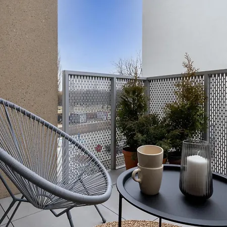Rentplanet - Prandoty Apartment