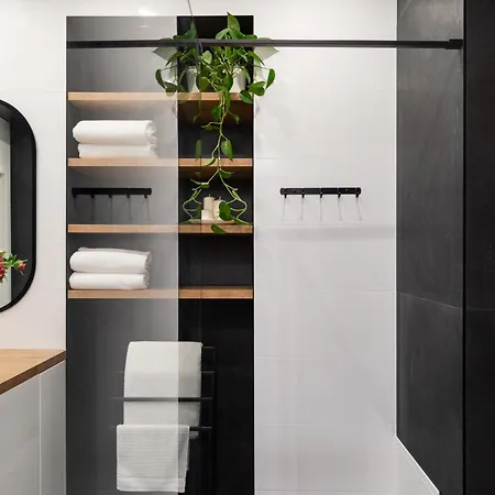 Luxe Living Kazimierz With Patio Apartment
