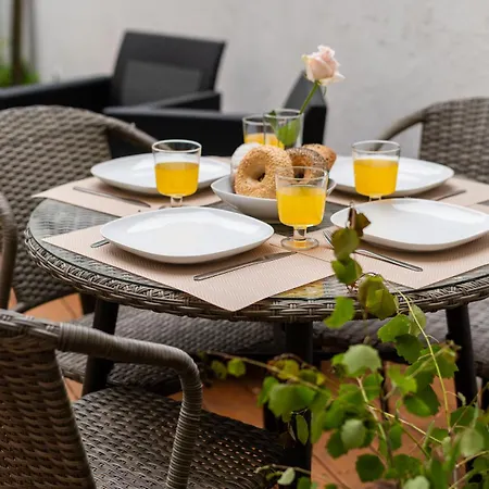 Apartment Luxe Living Kazimierz With Patio
