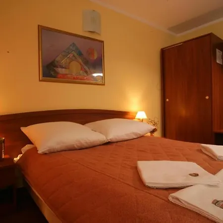 Hotel Grand Felix 3*