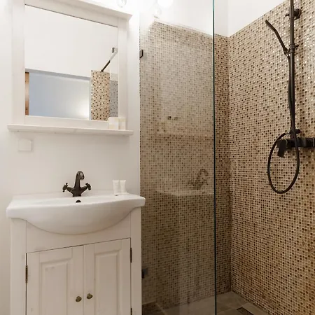 W Dworku Cheval Hotel apartamentowy