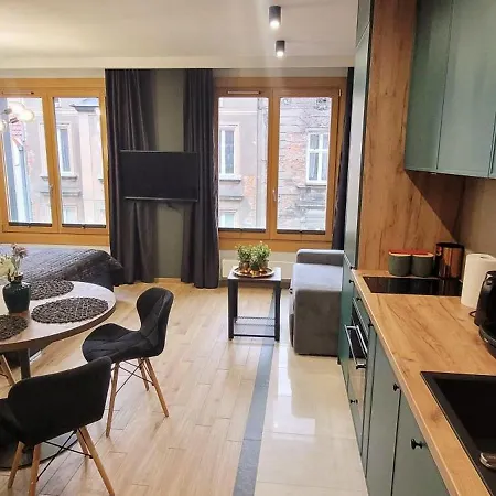 Kossak Apartment *