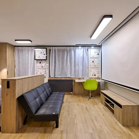 Inpoint G15 Near Old Town & Kazimierz District & Parking Option