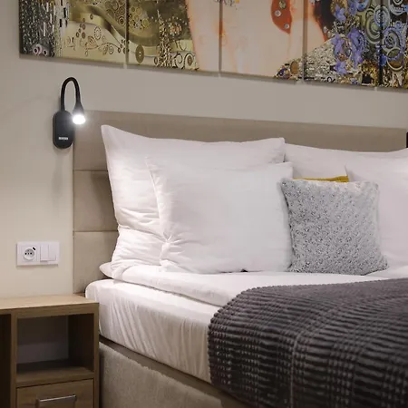 Inpoint G15 Near Old Town & Kazimierz District & Parking Option