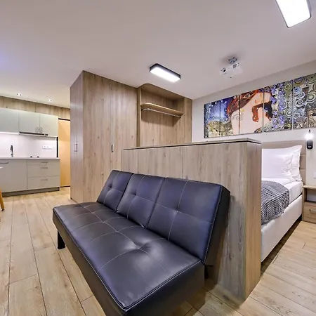 Inpoint G15 Near Old Town & Kazimierz District & Parking Option Aparthotel