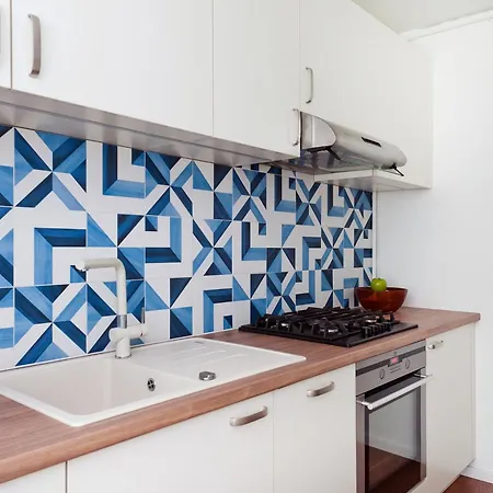 Apartment Charming With Balcony, Jewish District