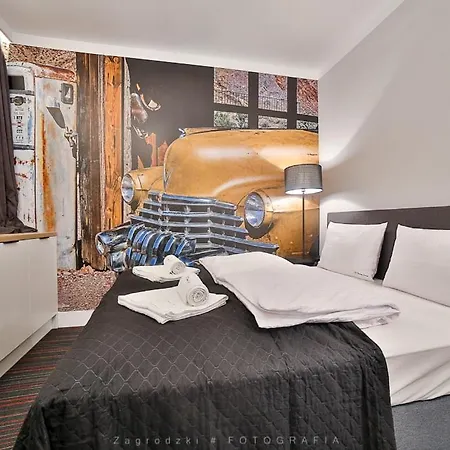Aparthotel Saint Thomas Corner - By Upstairs 2*