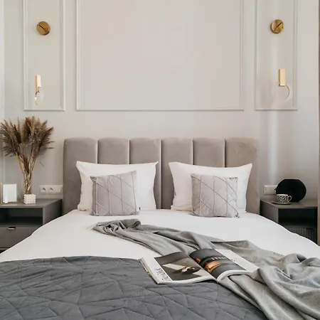 Apartment Old Town Oasis - Loftaffair *