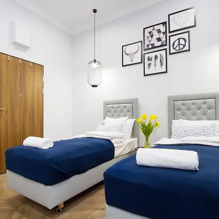Novumhouse - Main Railway Station Bed & Breakfast Krakow