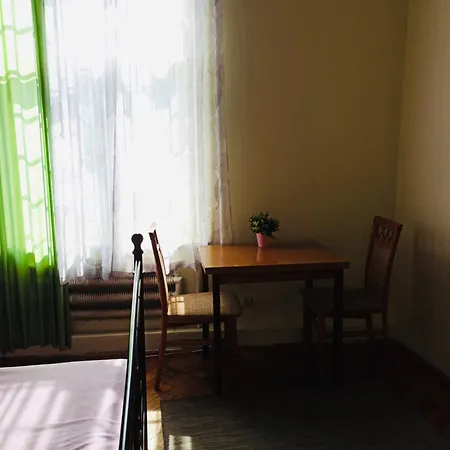 Retro Hostel *