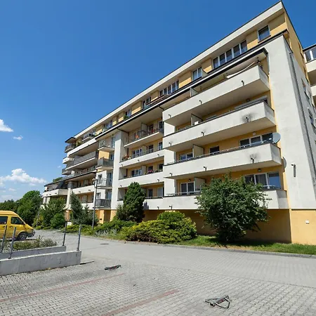 Apartment Gamers' Paradise - Modern With Parking In Cracow By Renters *