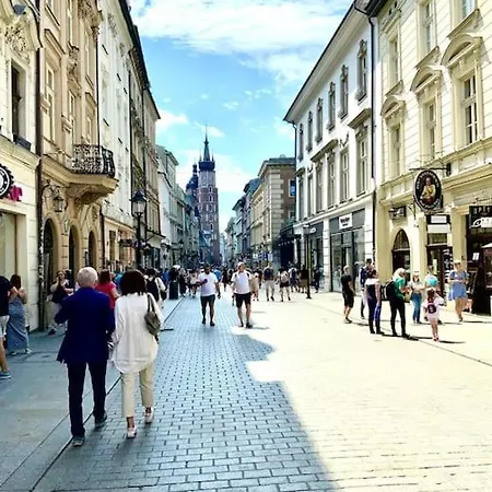 Apartment Quiet Luxury On Florianska Krakow