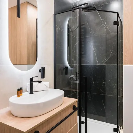 Horizon Na Dolach - Luxury Near The Vistula River Apartment