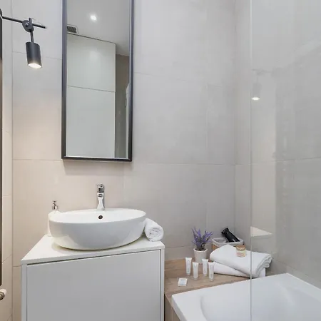 Z Klimatyzacja Na Krakowskim Kazimierzu By Renters Apartment Krakow