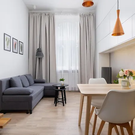 Apartment Z Klimatyzacja Na Krakowskim Kazimierzu By Renters Krakow